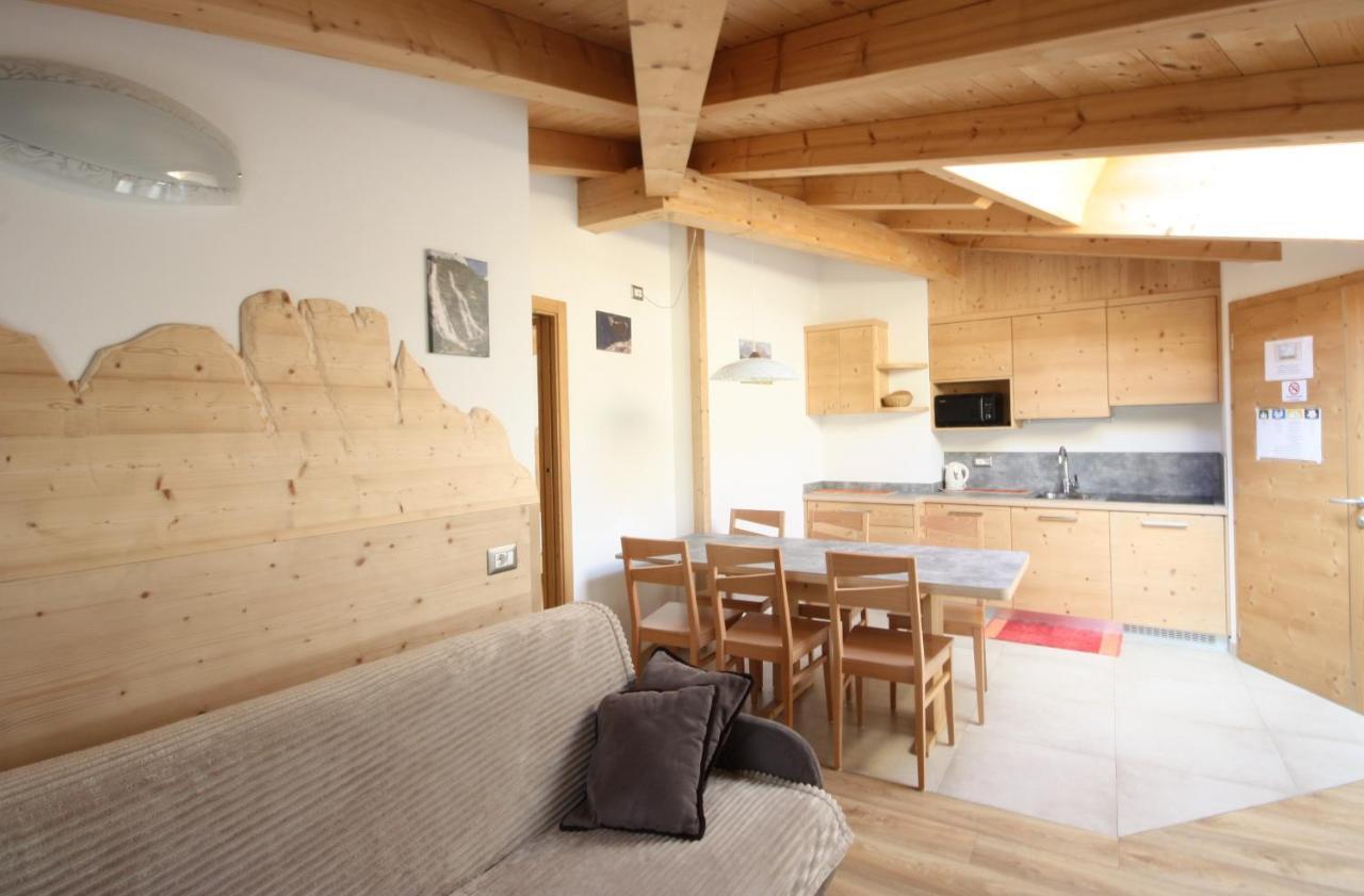 Casa Mirandola Montana Apartment Commezzadura Luaran gambar