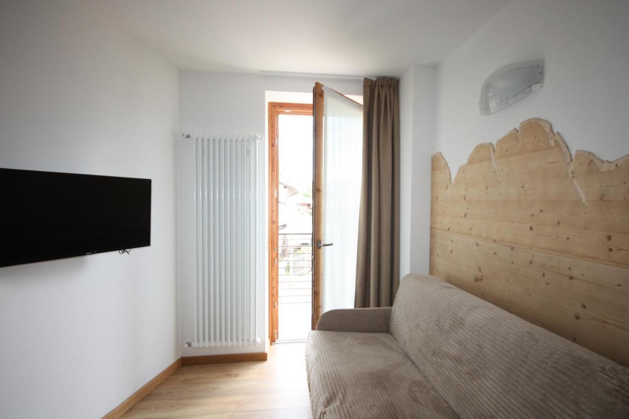 Casa Mirandola Montana Apartment Commezzadura Luaran gambar